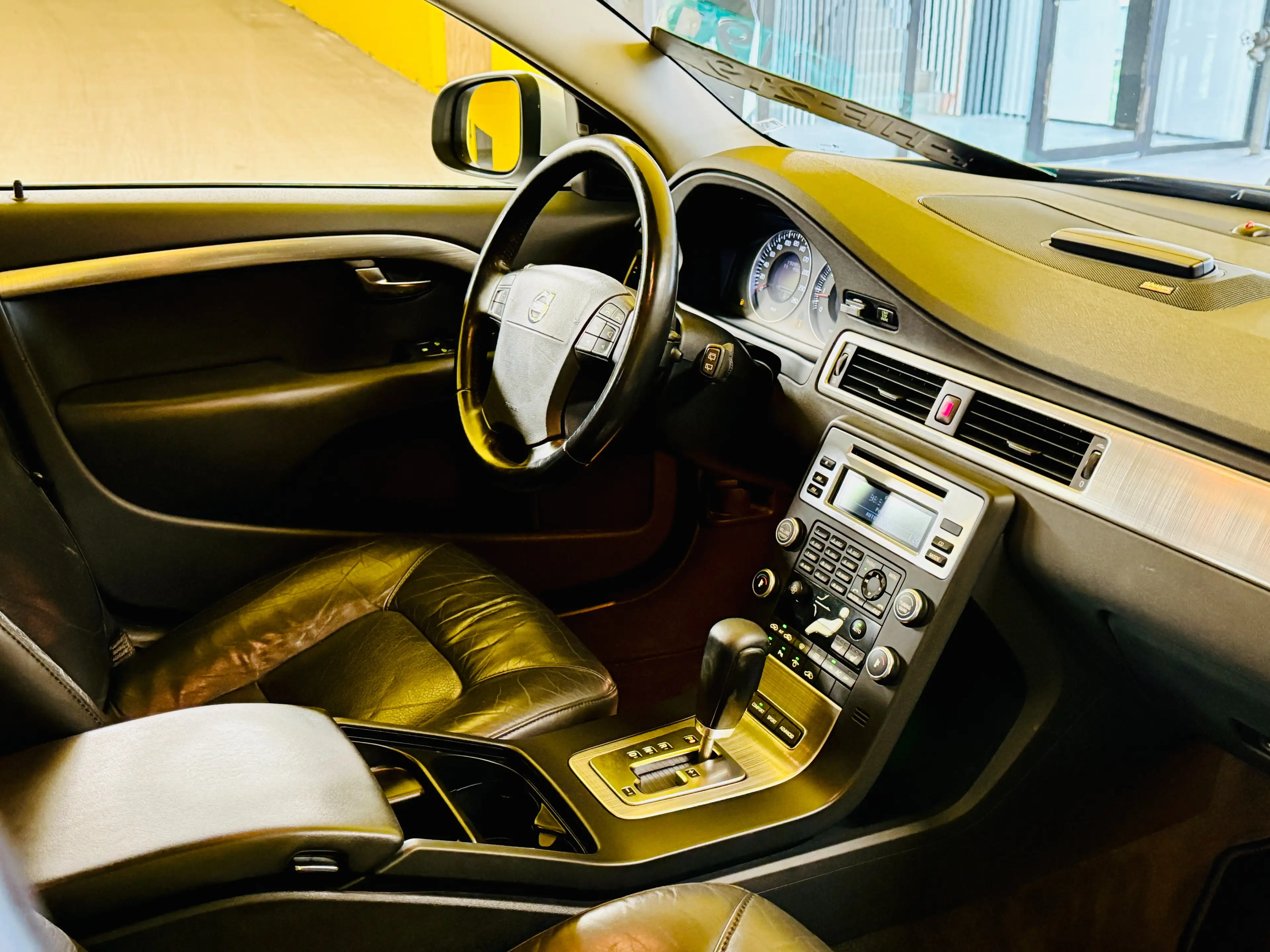 Volvo V70 2.5T | Summum | Automaat | Leder | Aut. Airco — photo 9