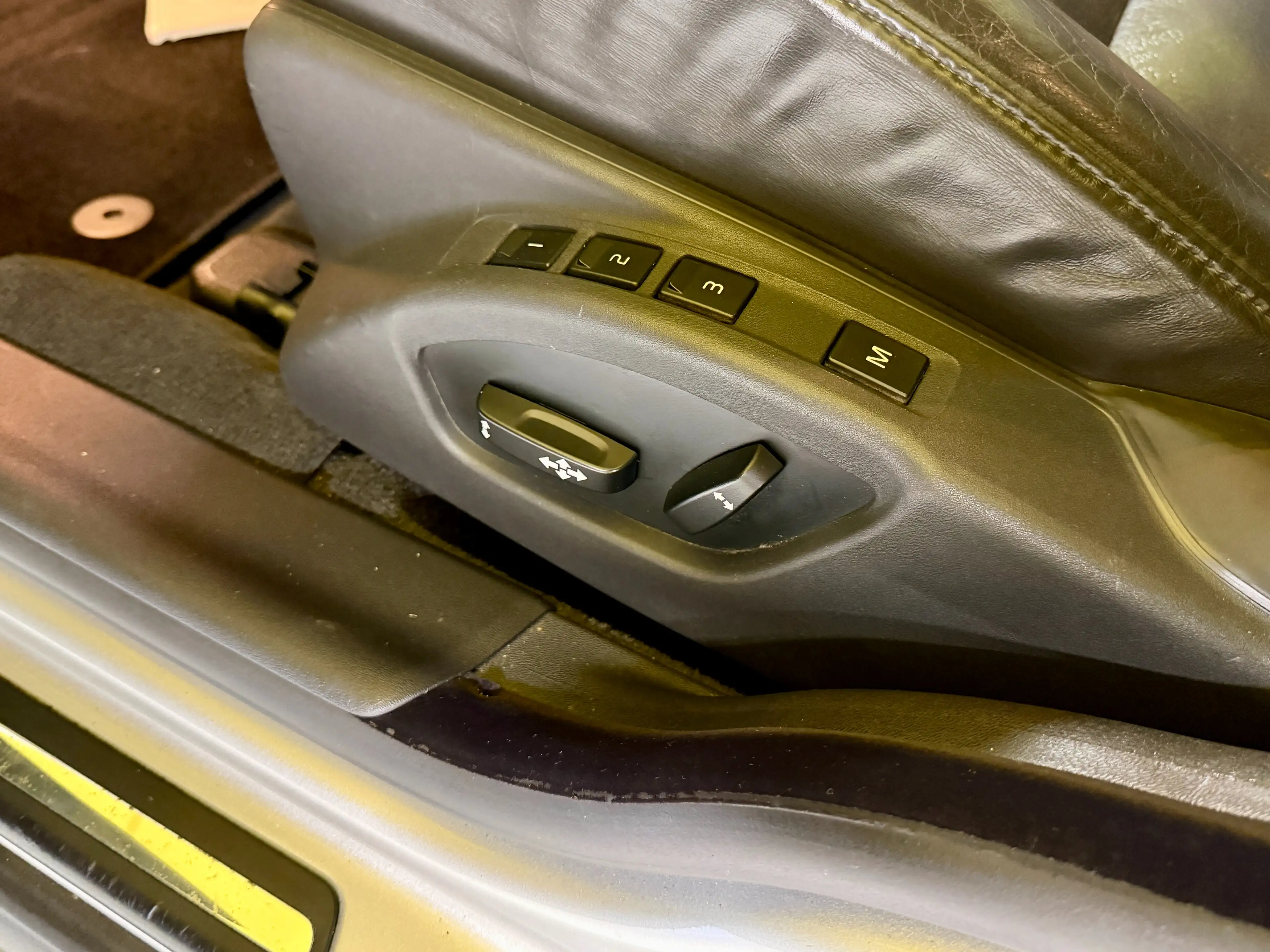 Volvo V70 2.5T | Summum | Automaat | Leder | Aut. Airco — photo 13
