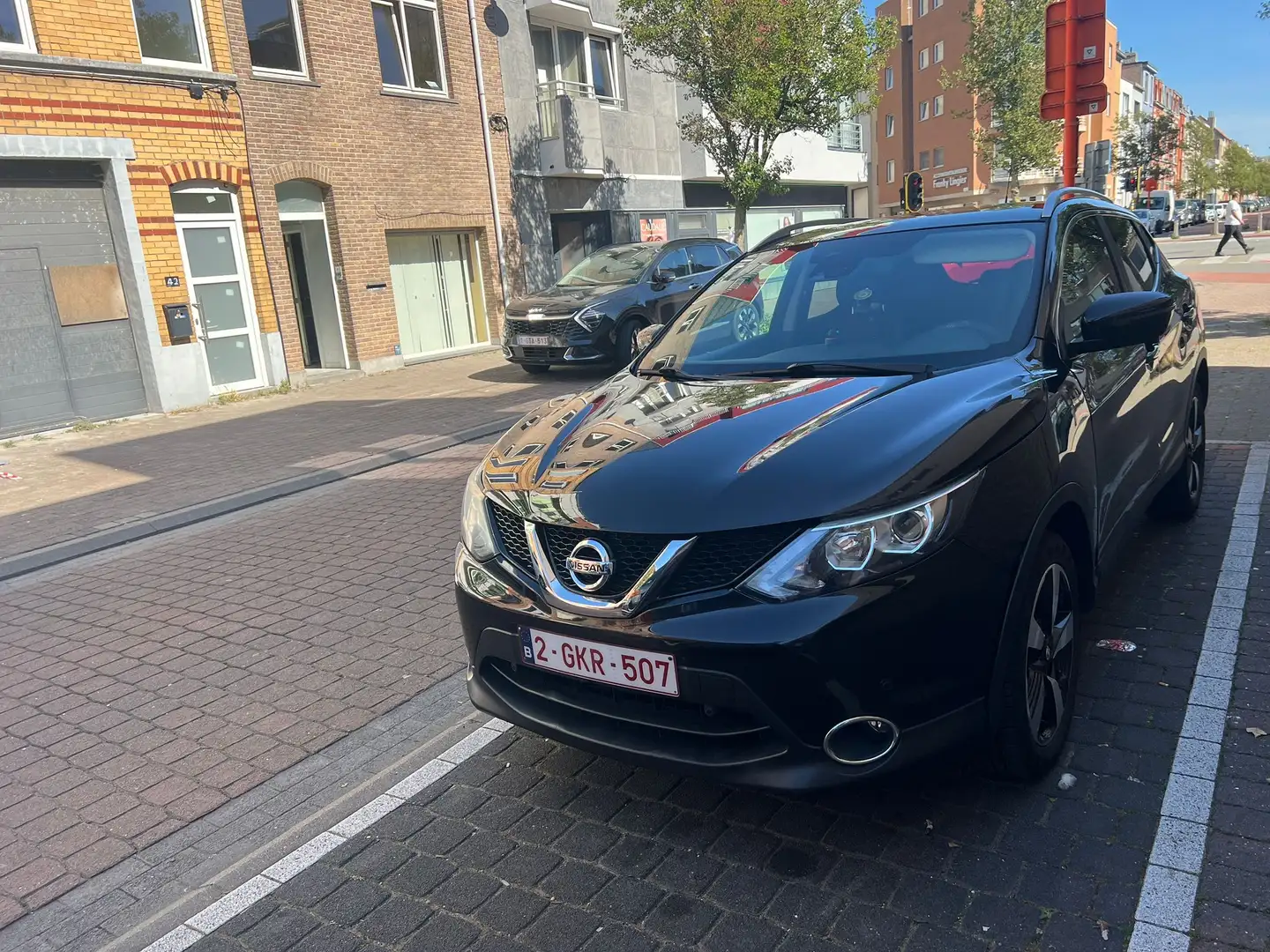 Nissan Qashqai 1.5 dCi N-Vision - 1