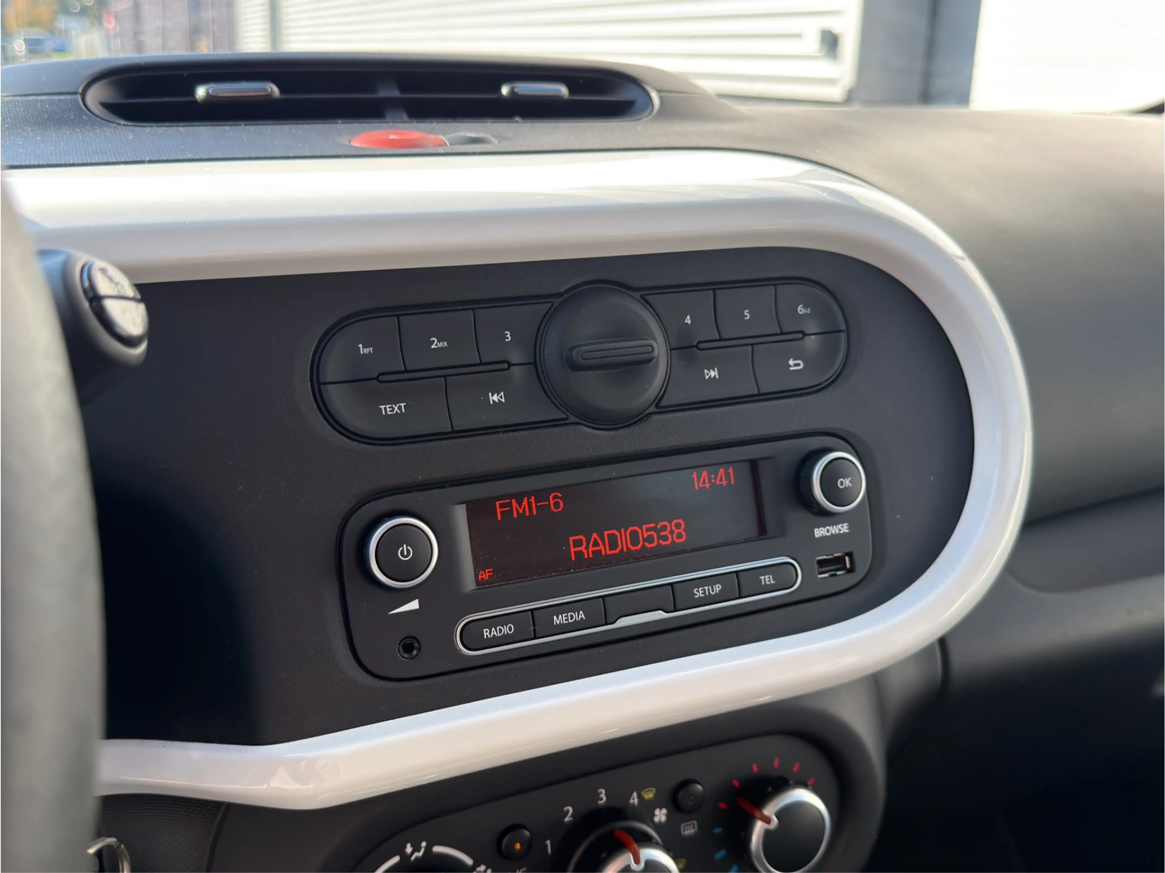 Renault Twingo 1.0 SCe Expression | Airco | Cruise | NAP — photo 12