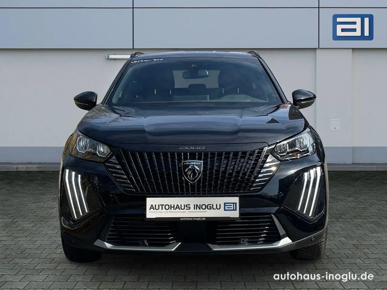 Peugeot 2008 Allure PureTech 130 AT8*Navi*LED*Kamera*Shz 6