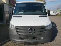 Mercedes-Benz Sprinter 211/215 CDI L2 (910.623)