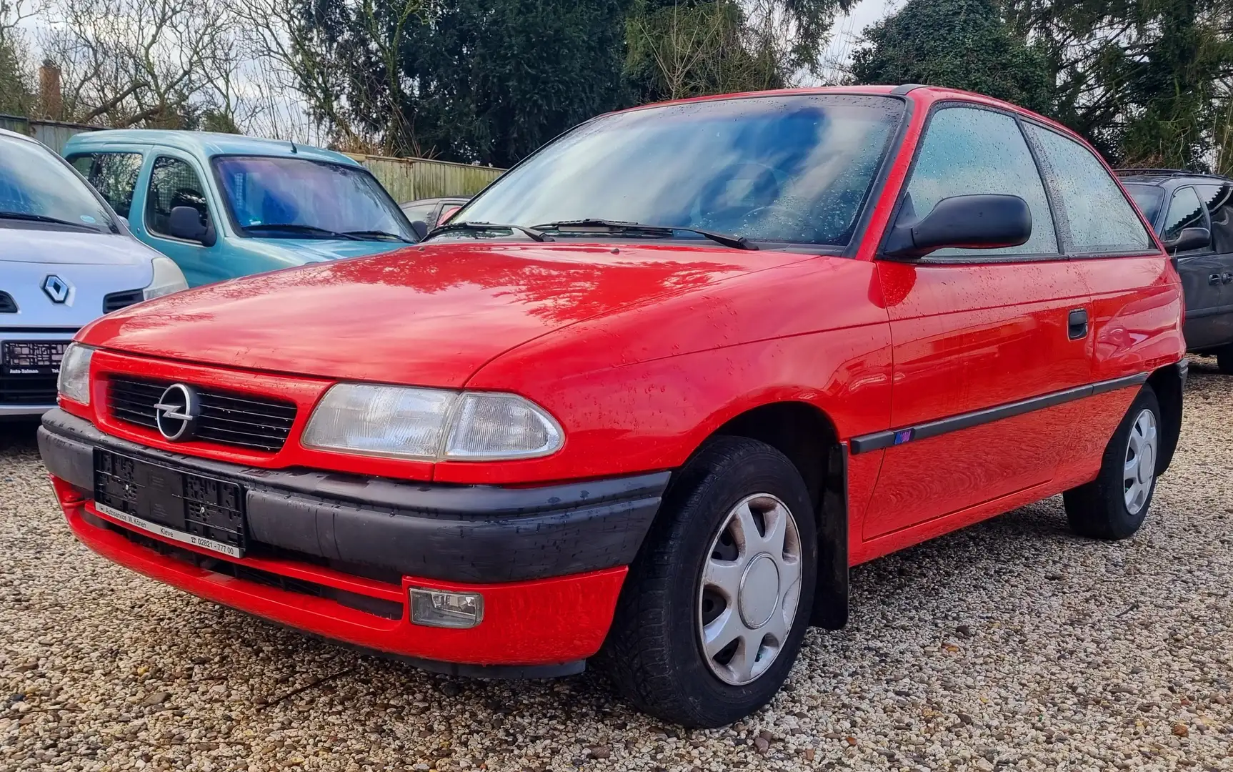 Opel Astra Cool Rouge - 1