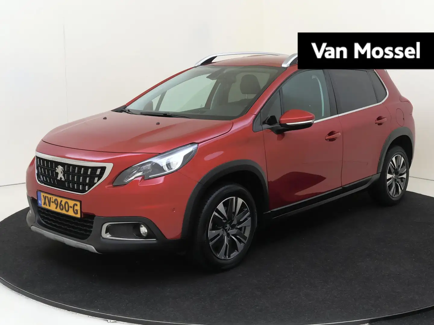 Peugeot 2008 1.2 PureTech Allure Rosso - 1