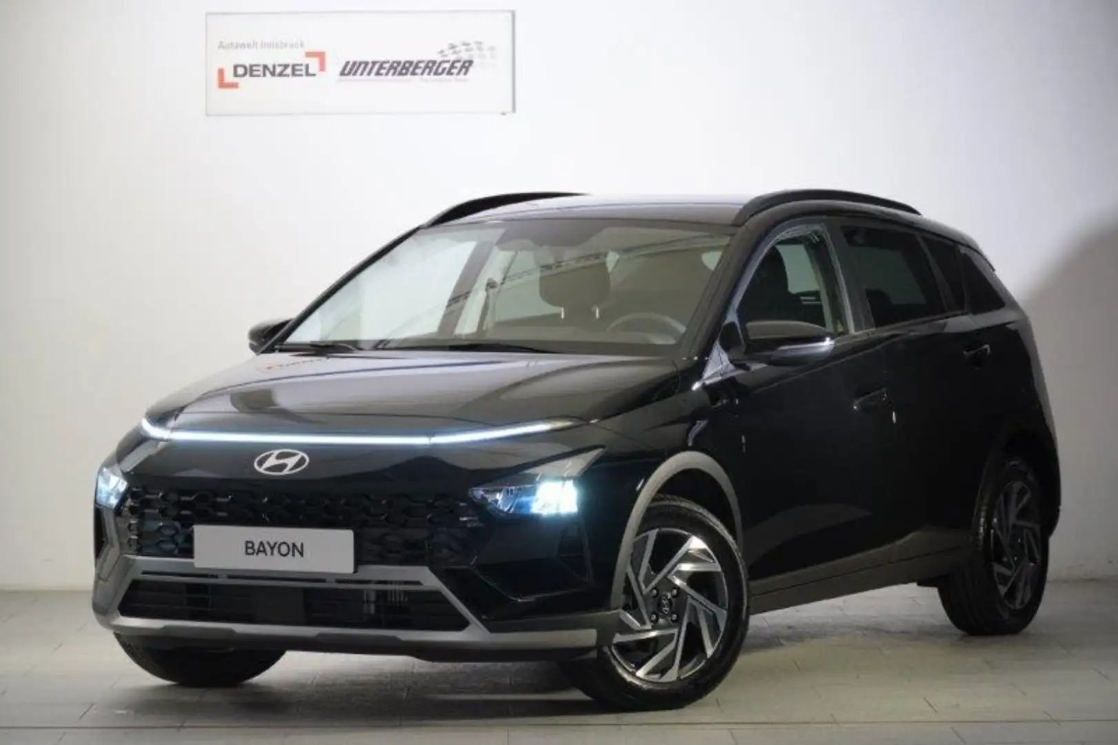 Hyundai BAYON GO Plus 1.0 T-GDI abz. Superbonus Schwarz - 1