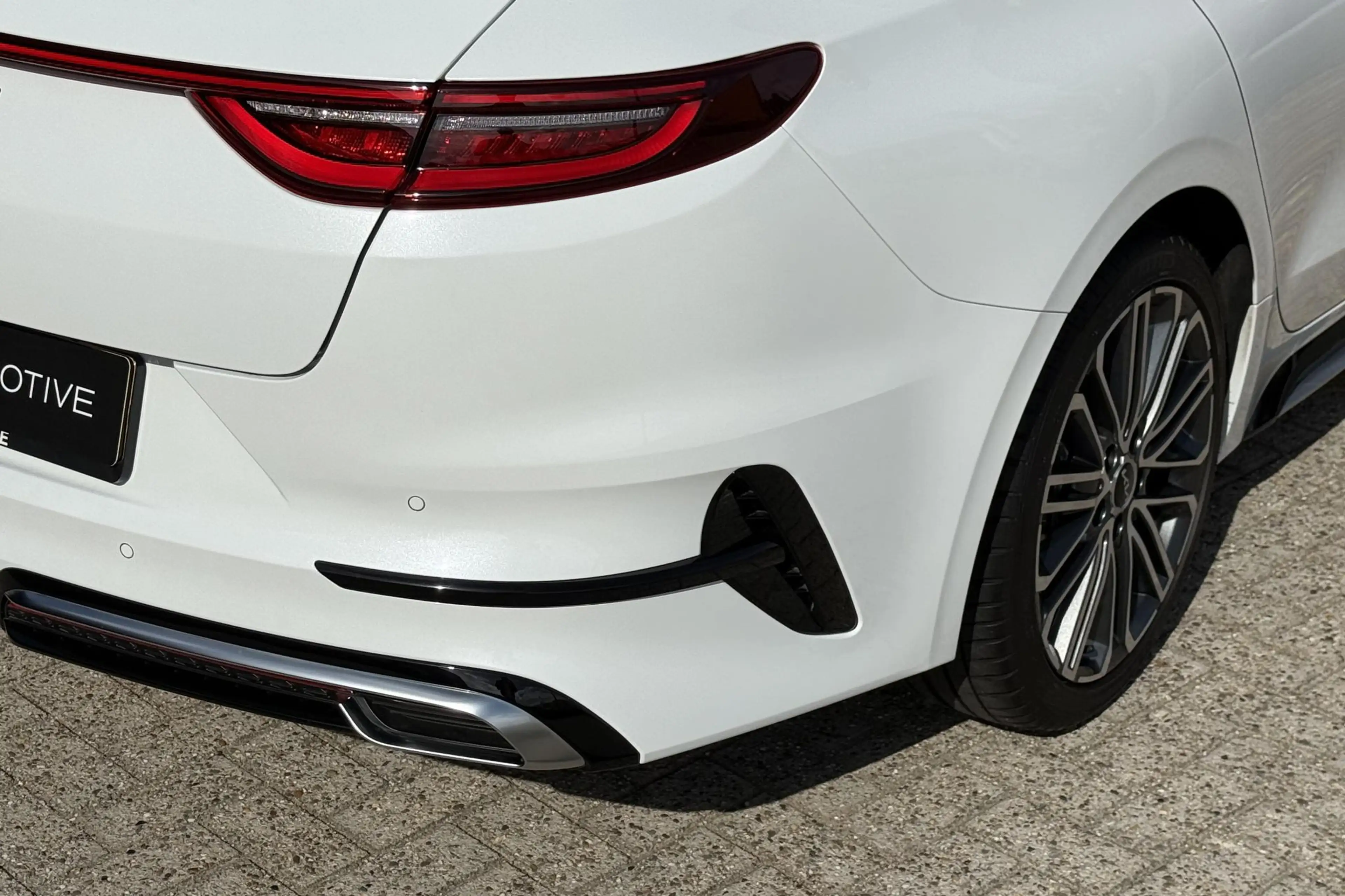Kia ProCeed / pro_cee'd 1.5 T-GDi GT-PlusLine Half leder/stoffen bekleding — photo 14