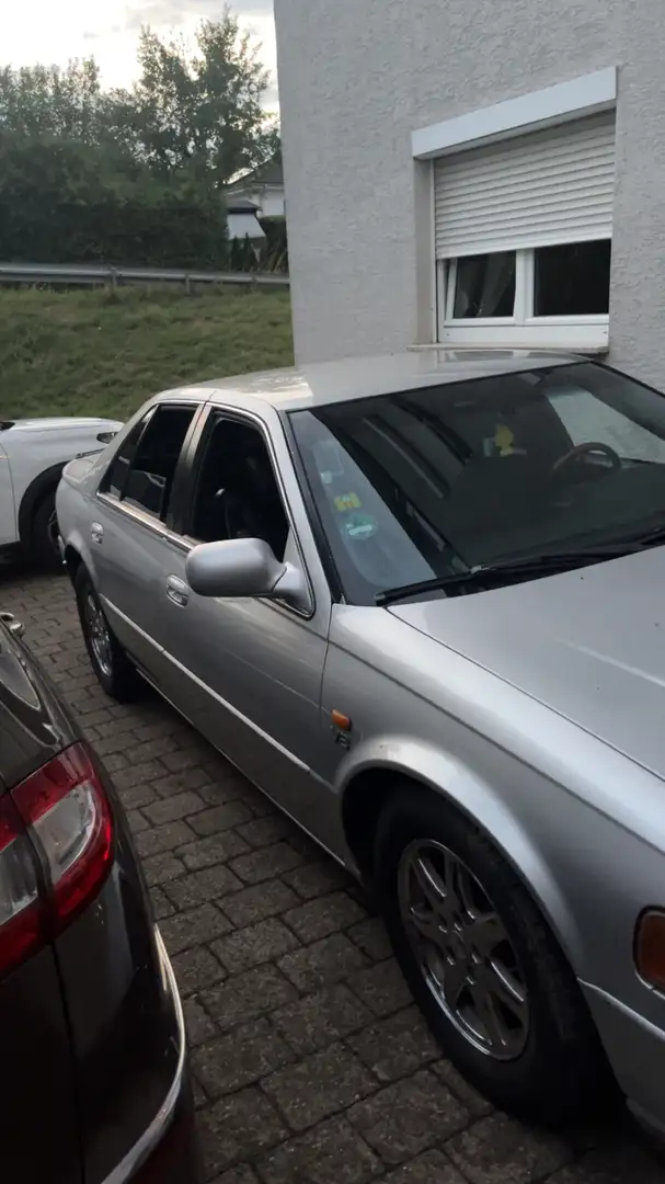 Cadillac STS Cadillac Seville STS Amerikanischer Luxus - 2