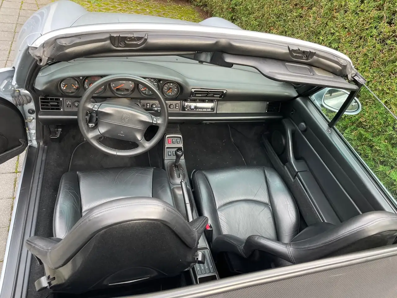 Porsche 993 Carrera Cabriolet, Deutsch, foto 8