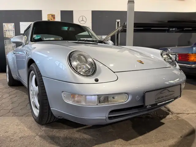 Porsche 993 Carrera Cabriolet, Deutsch