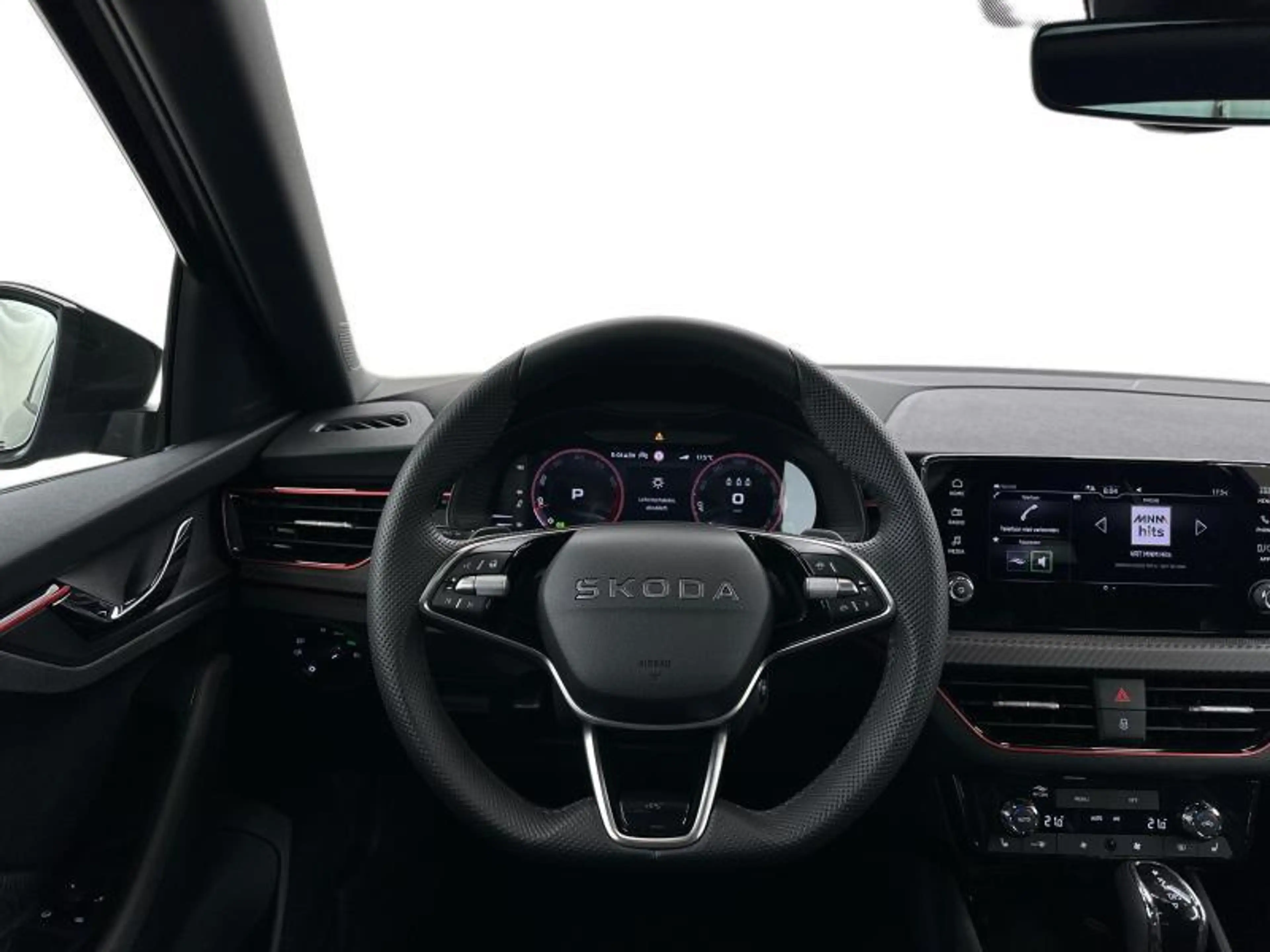 Skoda Scala 1.5 TSI DSG Monte Carlo | pano roof | tow bar — photo 8