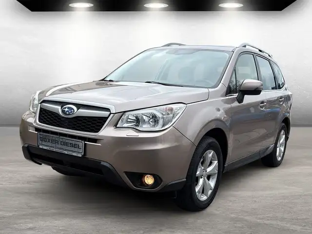 Subaru Forester Exclusive 2.0D *AHK*Pano*SHZ*Klima*WR*