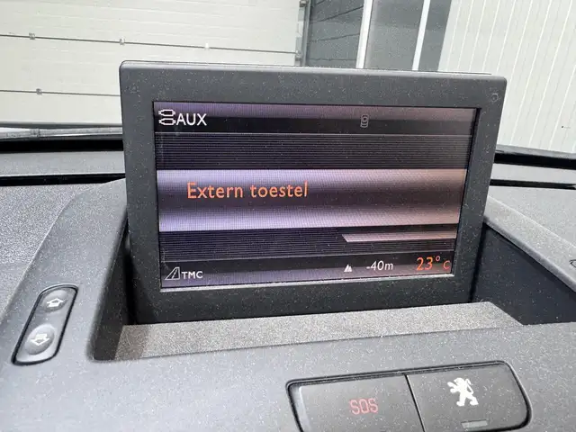 Peugeot 5008 view 15
