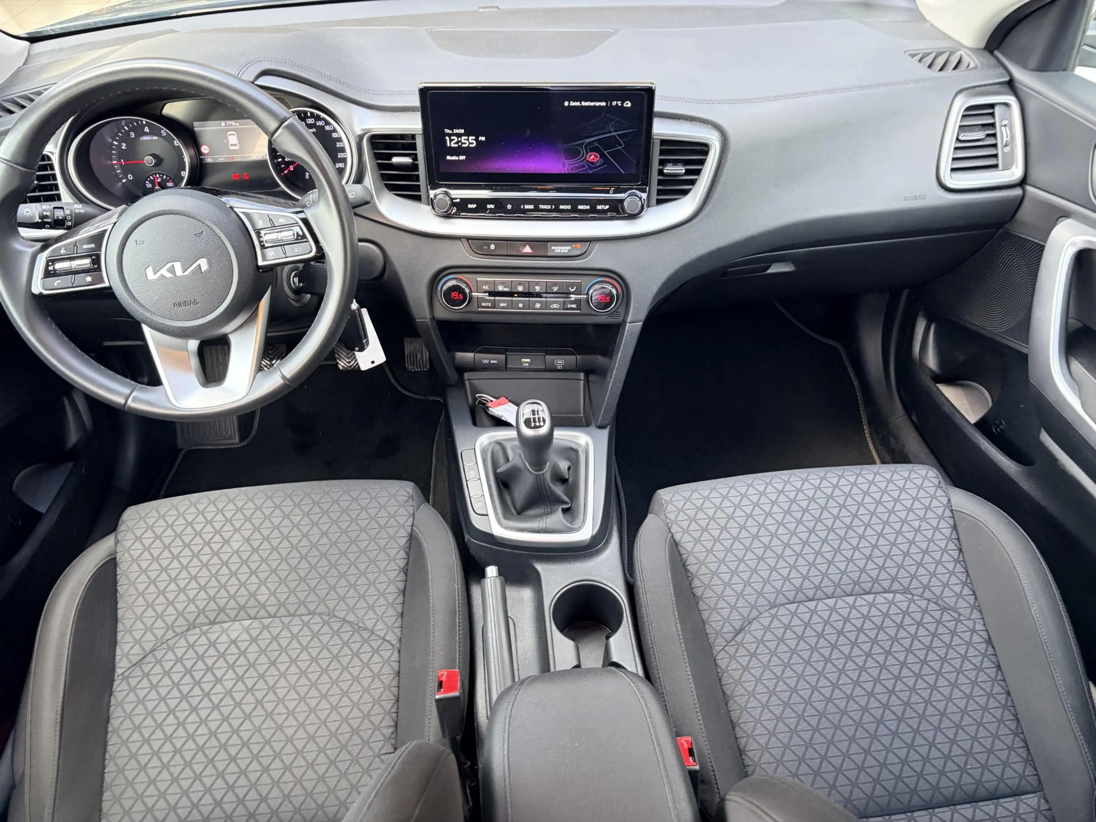 Kia Ceed / cee'd 1.0 T-GDi ComfortLine | Achteruitrijcamera | Clima — photo 11