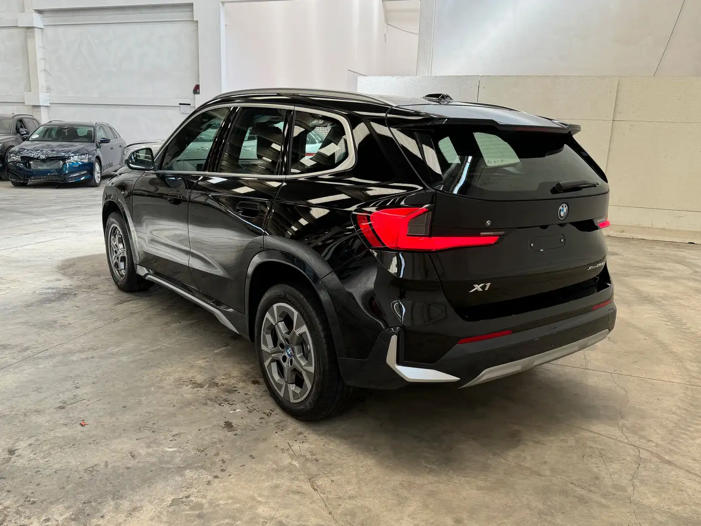 BMW X1 xDrive25e Aut. xLine *PLUG-IN*PELLE*NAVI*LED* Nero - 2