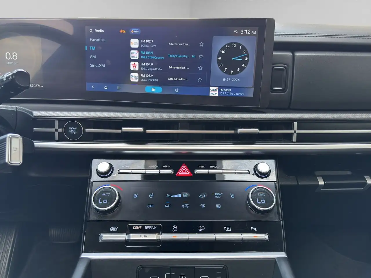 Hyundai SANTA FE снимка Hyundai SANTA FE