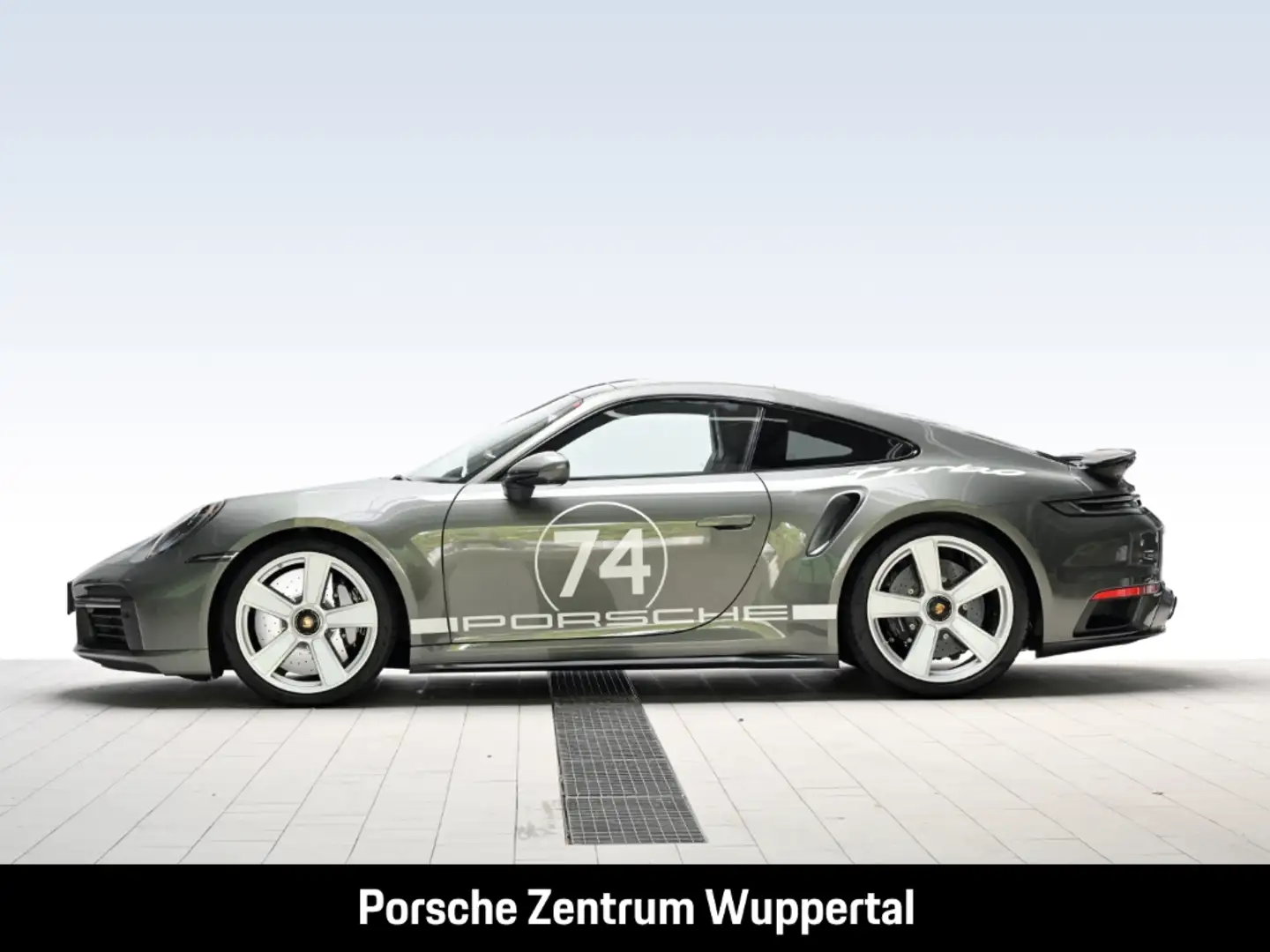 Porsche 992 911 Turbo 50 Jahre Burmester Liftsystem-VA Grün - 2
