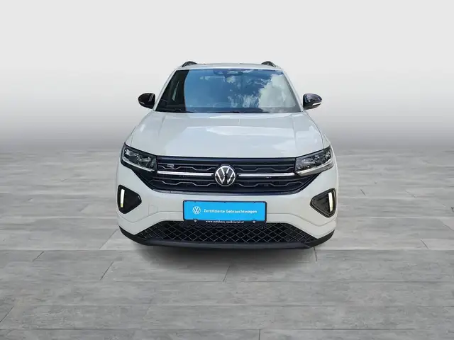 Volkswagen T-Cross view 2