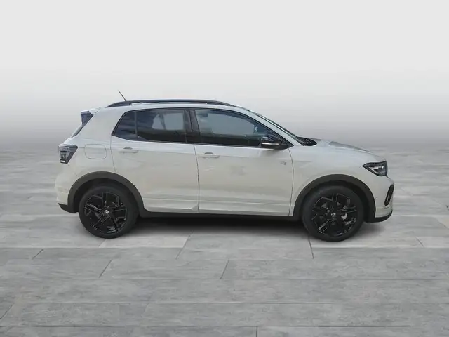 Volkswagen T-Cross view 6