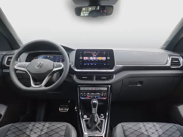 Volkswagen T-Cross view 9