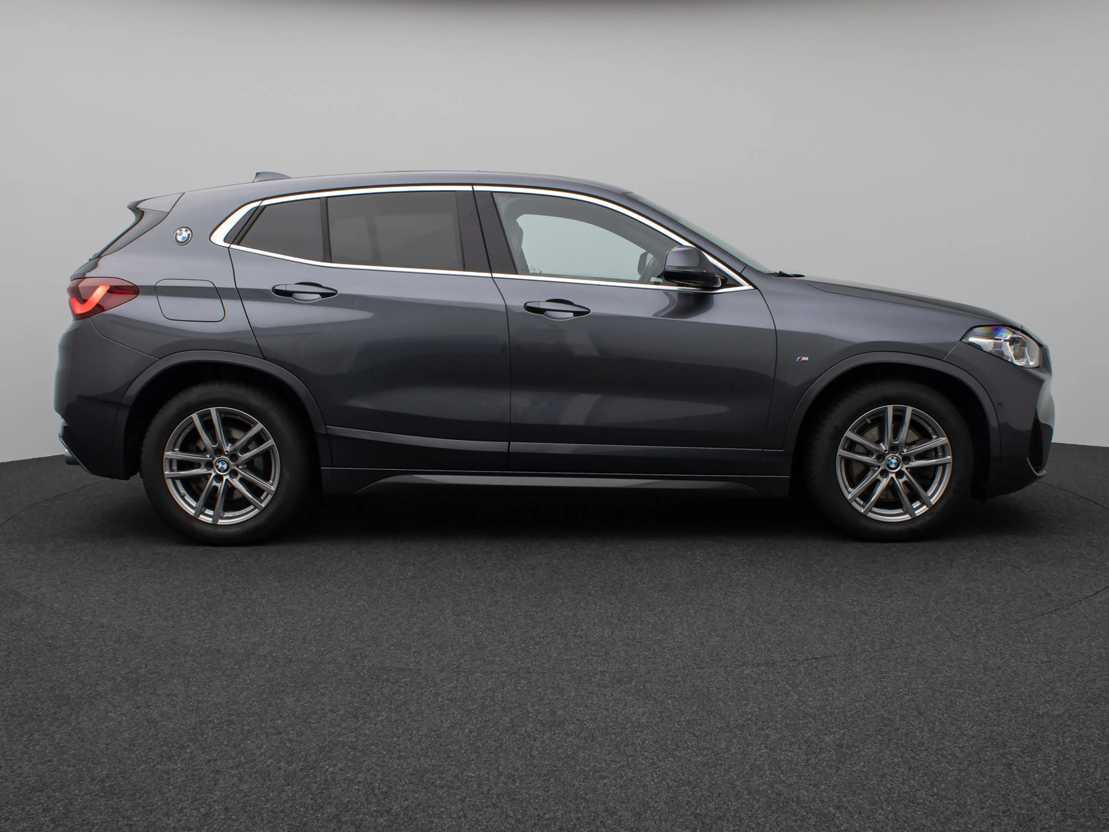 BMW X2 M Sport Panorama Kamera HUD DAB Komfort — photo 5