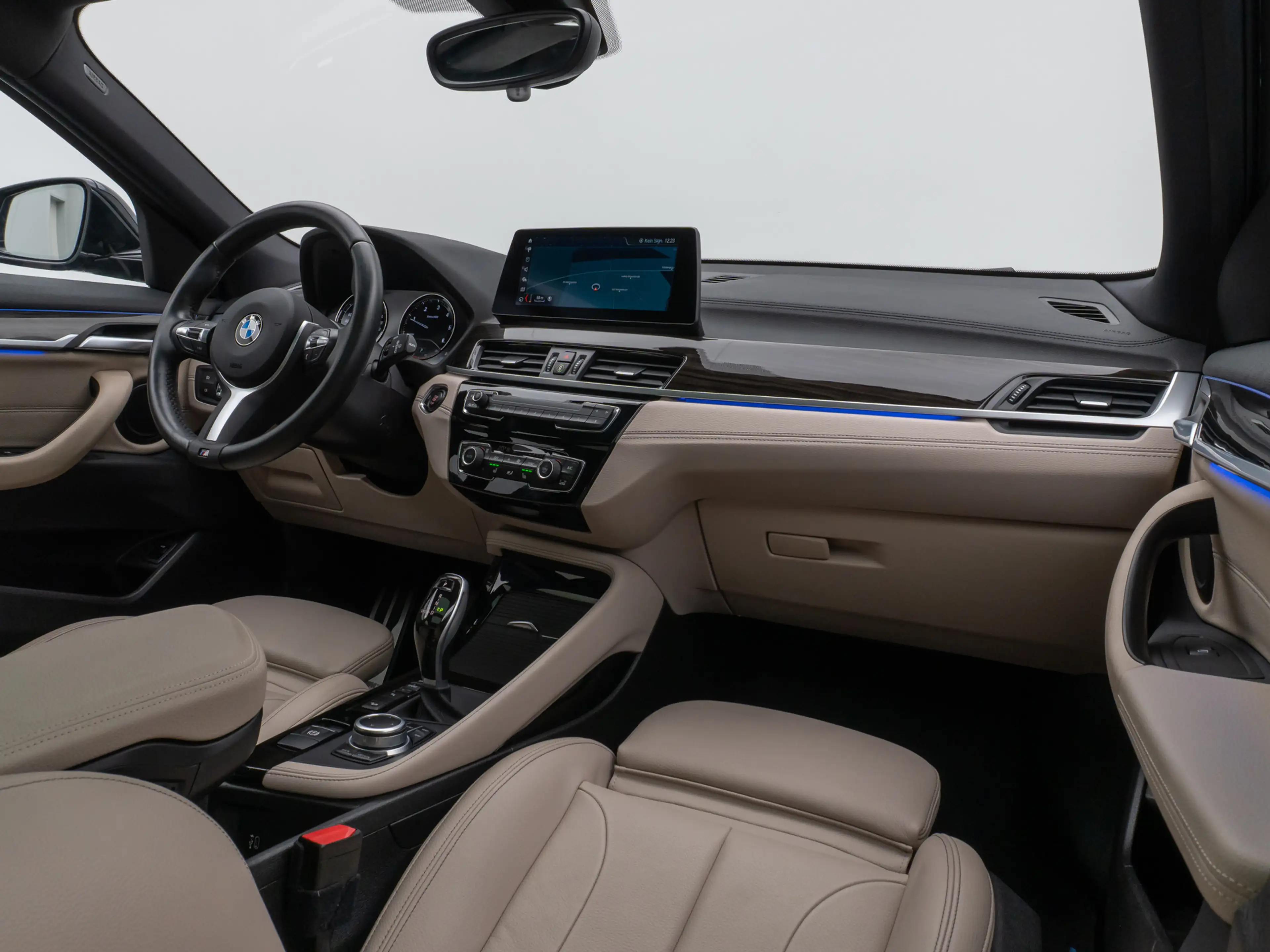 BMW X2 M Sport Panorama Kamera HUD DAB Komfort — photo 40