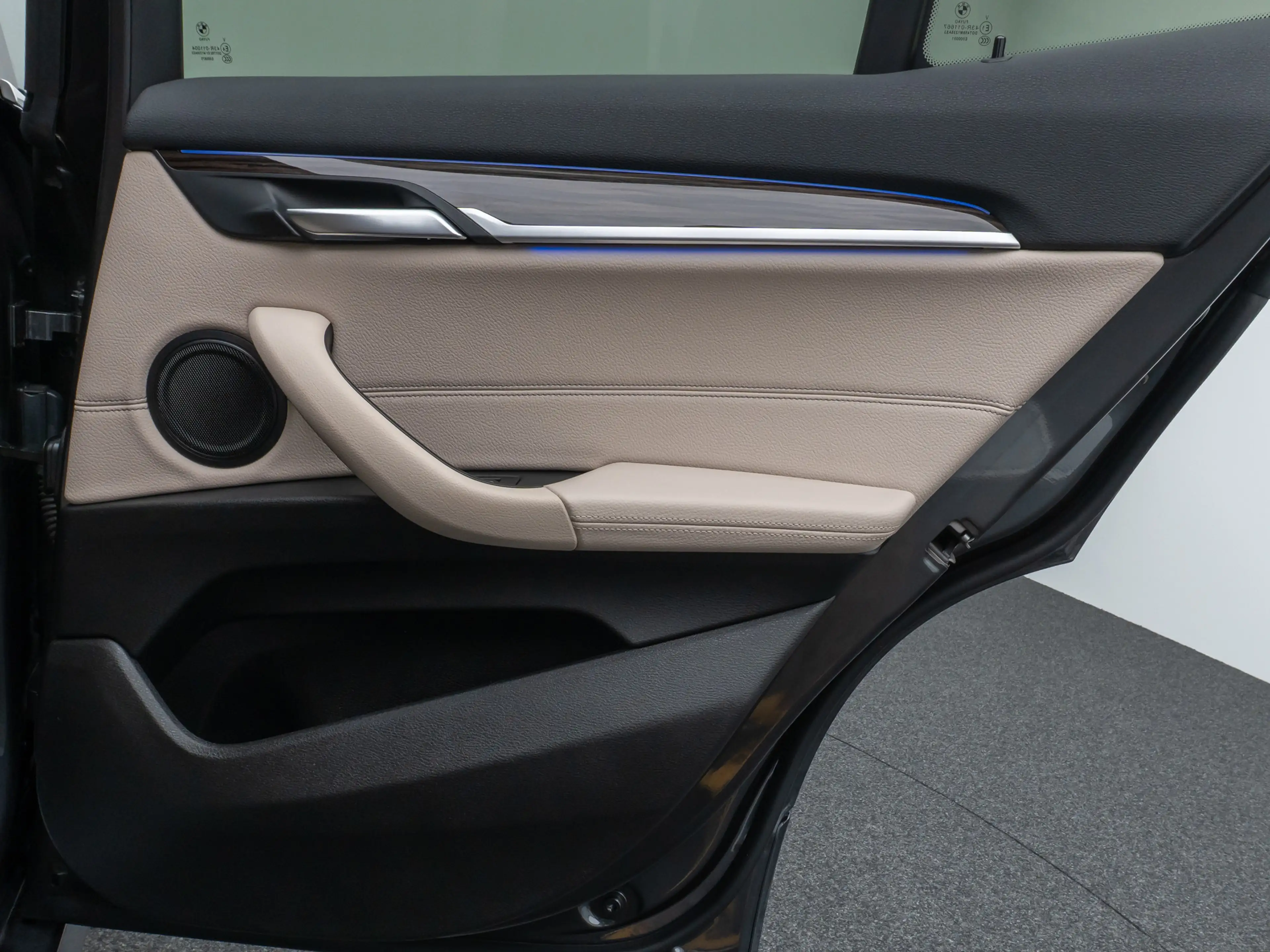 BMW X2 M Sport Panorama Kamera HUD DAB Komfort — photo 32