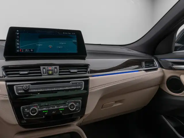 BMW X2 view 21