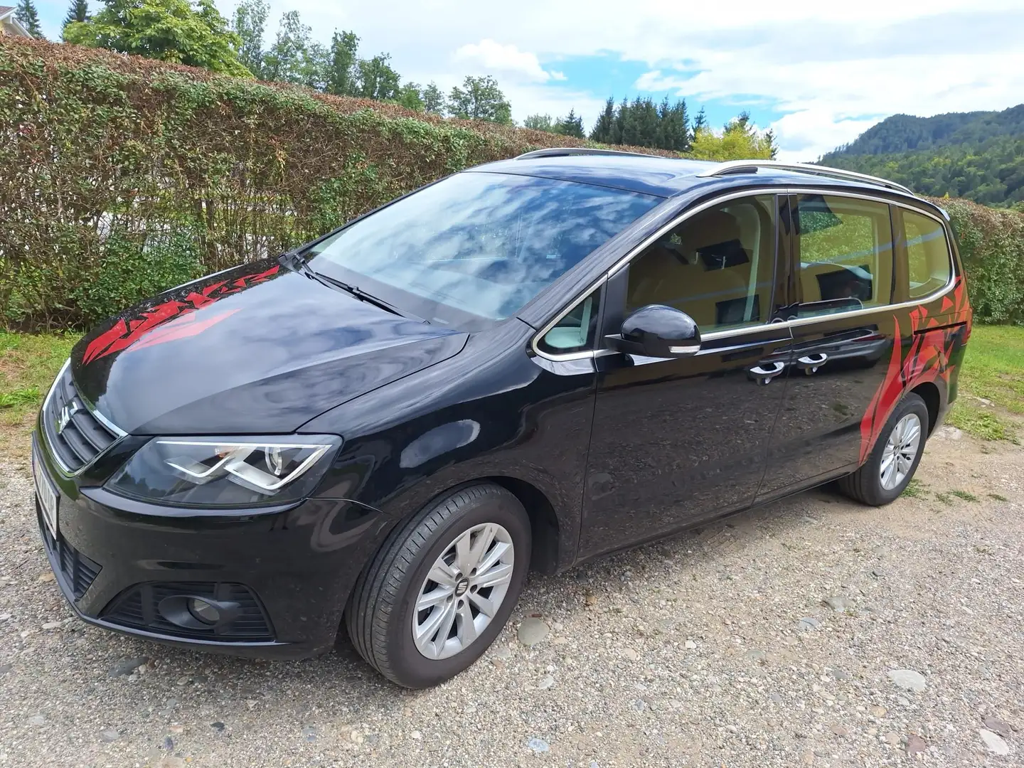 SEAT Alhambra Alhambra Executive 2,0 TDI CR DSG Executive Černá - 1