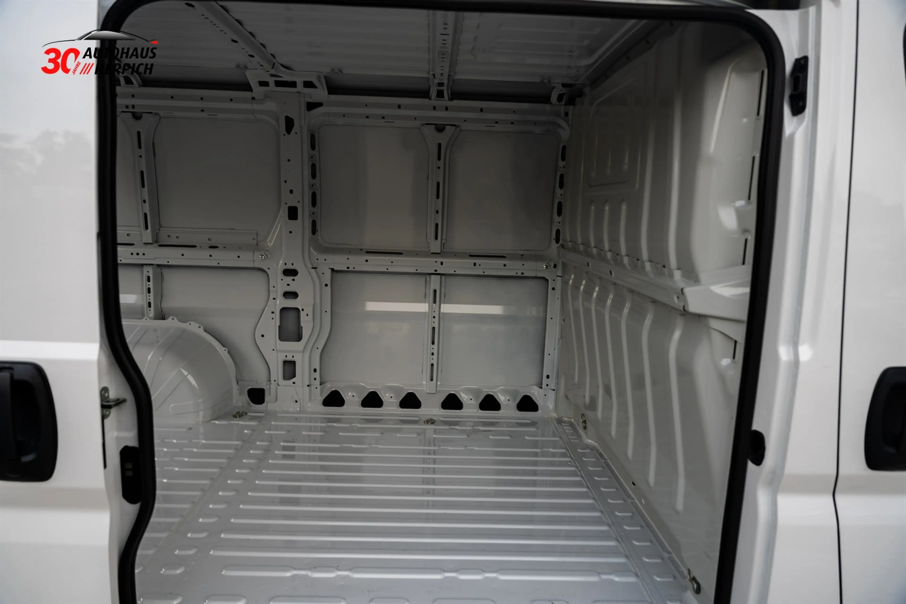 Fiat Ducato L2H1 2.2 Multijet Flachdach DAB RFK PDC — photo 6