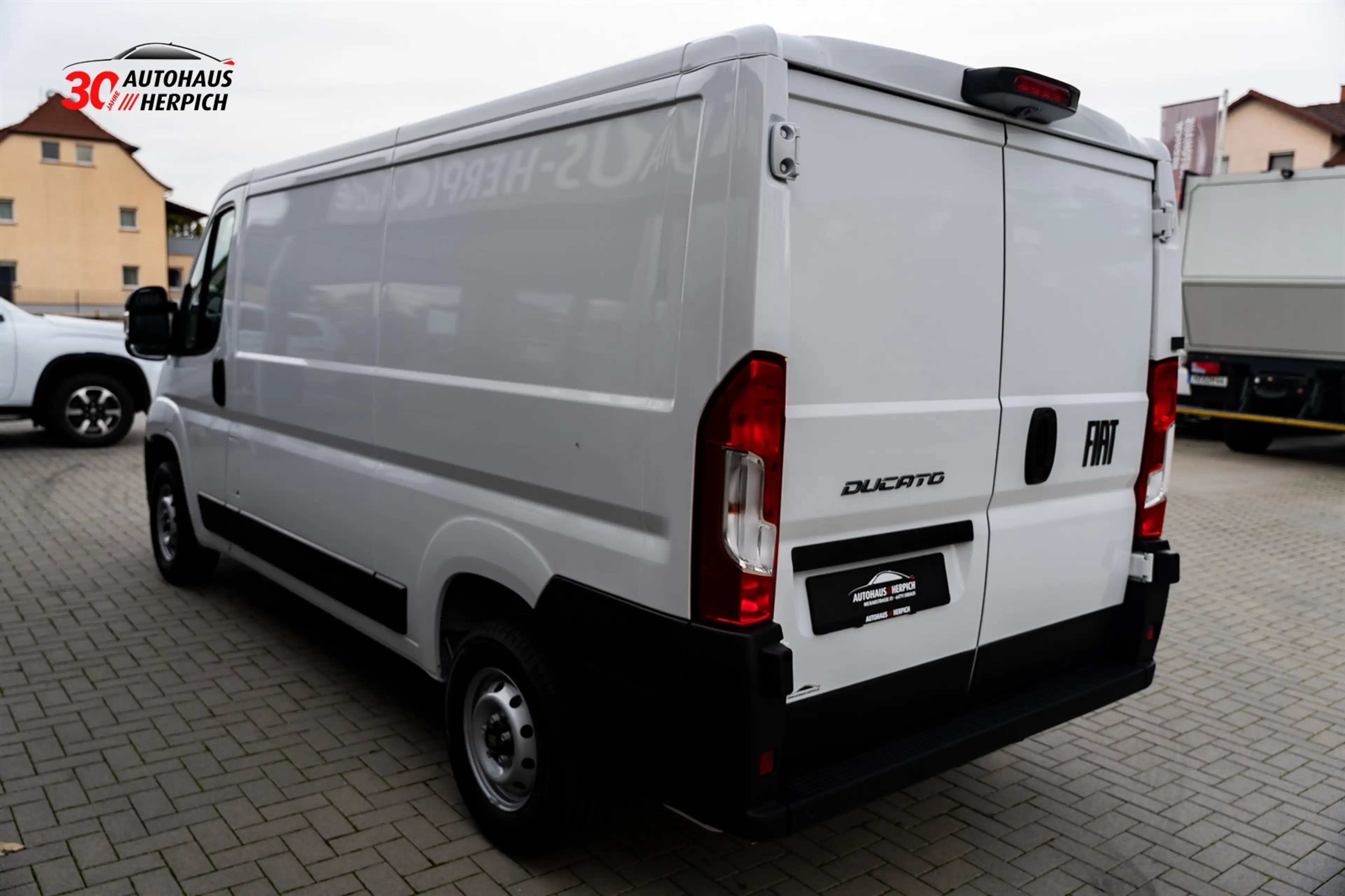 Fiat Ducato L2H1 2.2 Multijet Flachdach DAB RFK PDC — photo 2