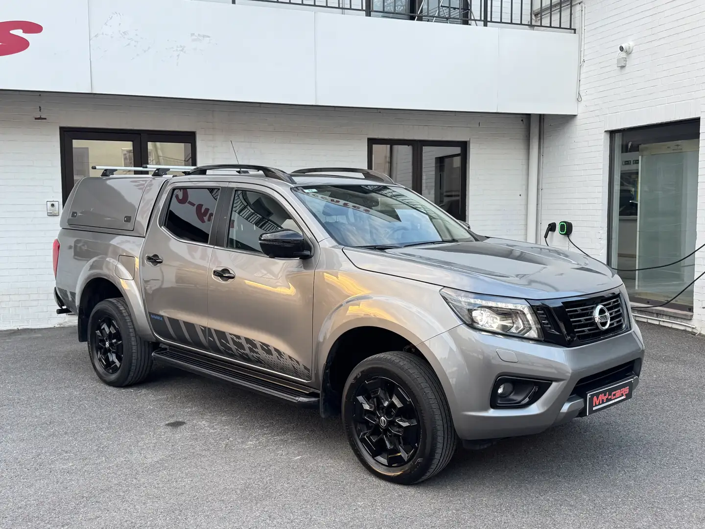 Nissan Navara 2300 DCi AUTOMATIQUE 190CV DOUBLE CABINE FULL Gris - 2