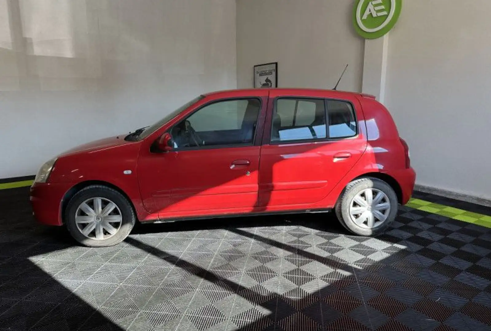 Renault Clio Campus II 1.2 60ch Campus .com 5P / KIT DISTRIBUTION NEUF Rouge - 2