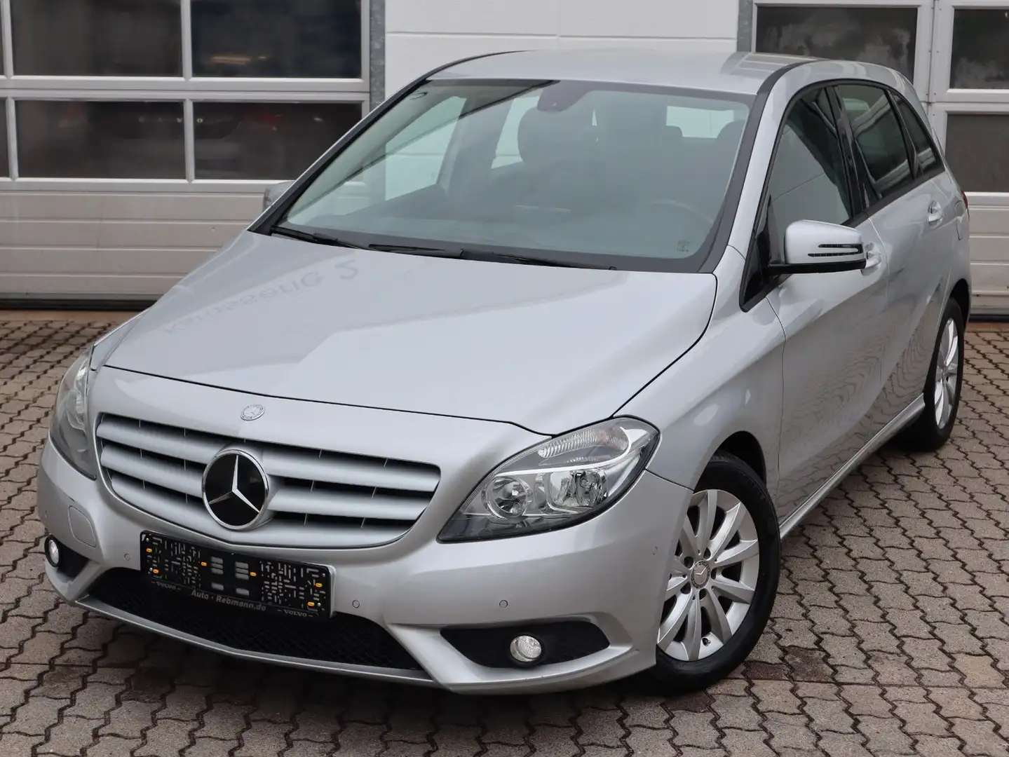 Mercedes-Benz B 180 B -Klasse B 180 Zilver - 2