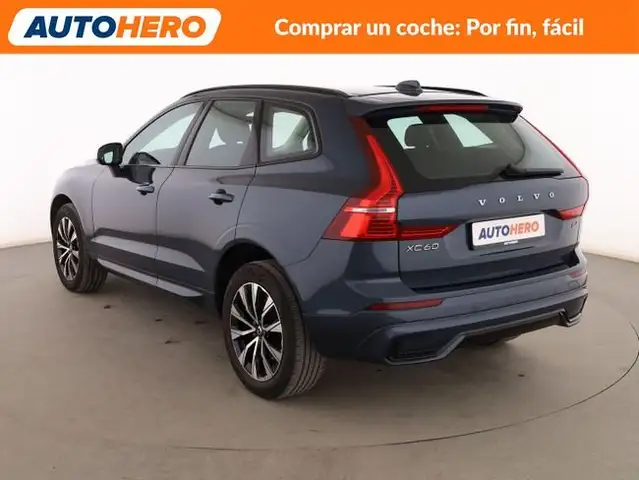 Volvo XC60 view 4