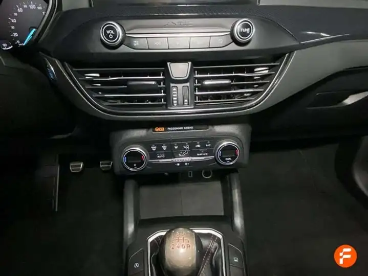 Ford Focus 1.0 Ecoboost ST-Line 2018, foto 15