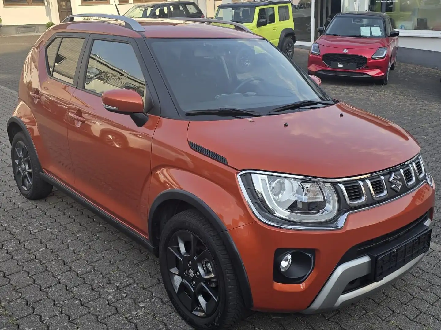 Suzuki Ignis 1.2 Dualjet Hybrid Comfort+ Orange - 1