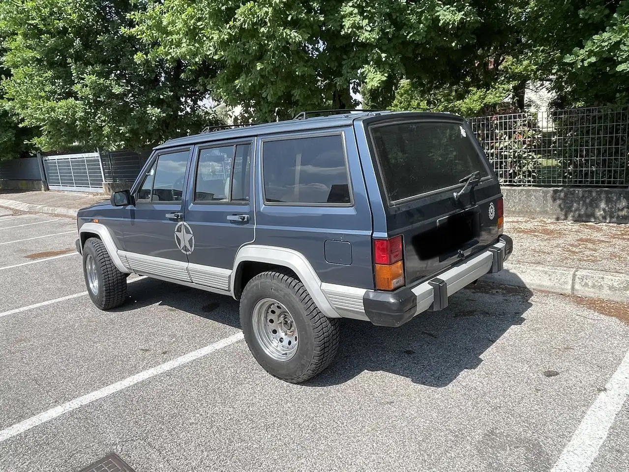 Jeep Cherokee 5p 2.1 td, foto 1