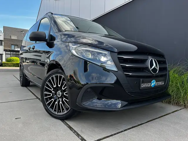 Mercedes-Benz Vito view 6