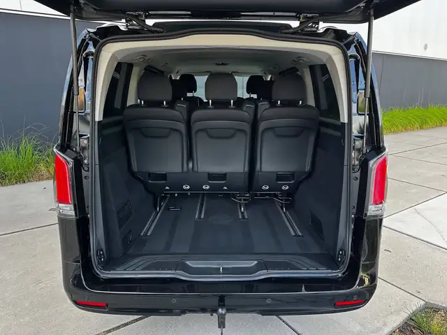 Mercedes-Benz Vito view 23