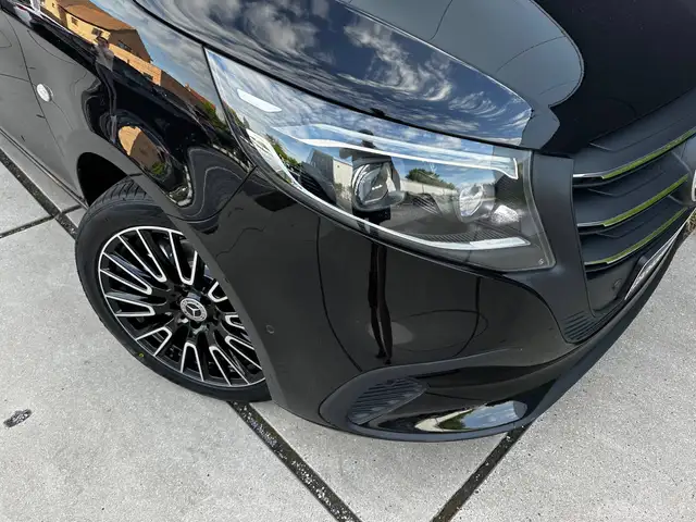 Mercedes-Benz Vito view 7