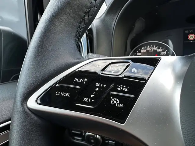 Mercedes-Benz Vito view 18
