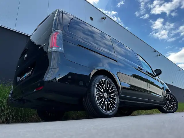Mercedes-Benz Vito view 25
