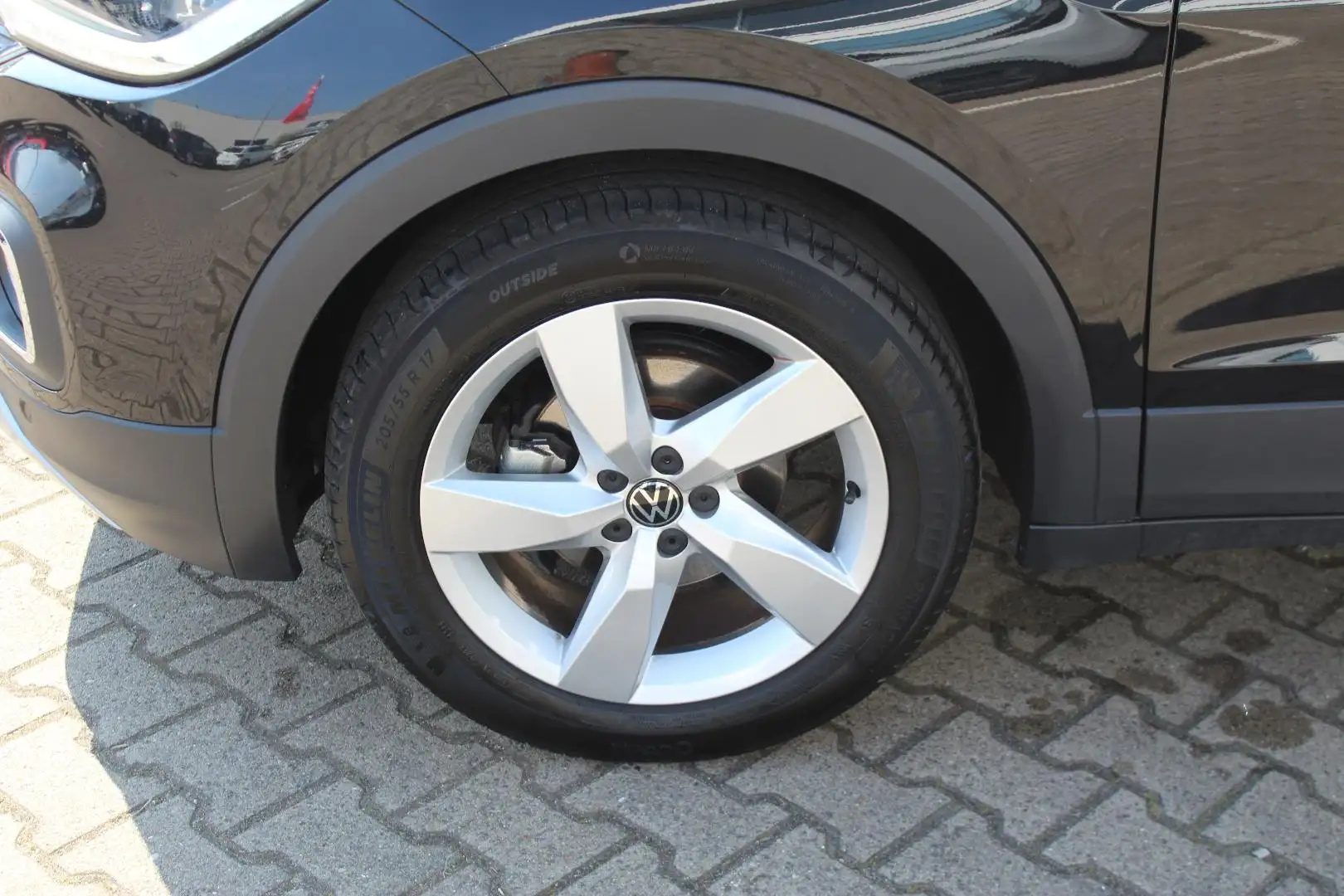 Volkswagen T-Cross Style 1.5 TSI DSG ACC Kamera Sitzheizung Negro - 2