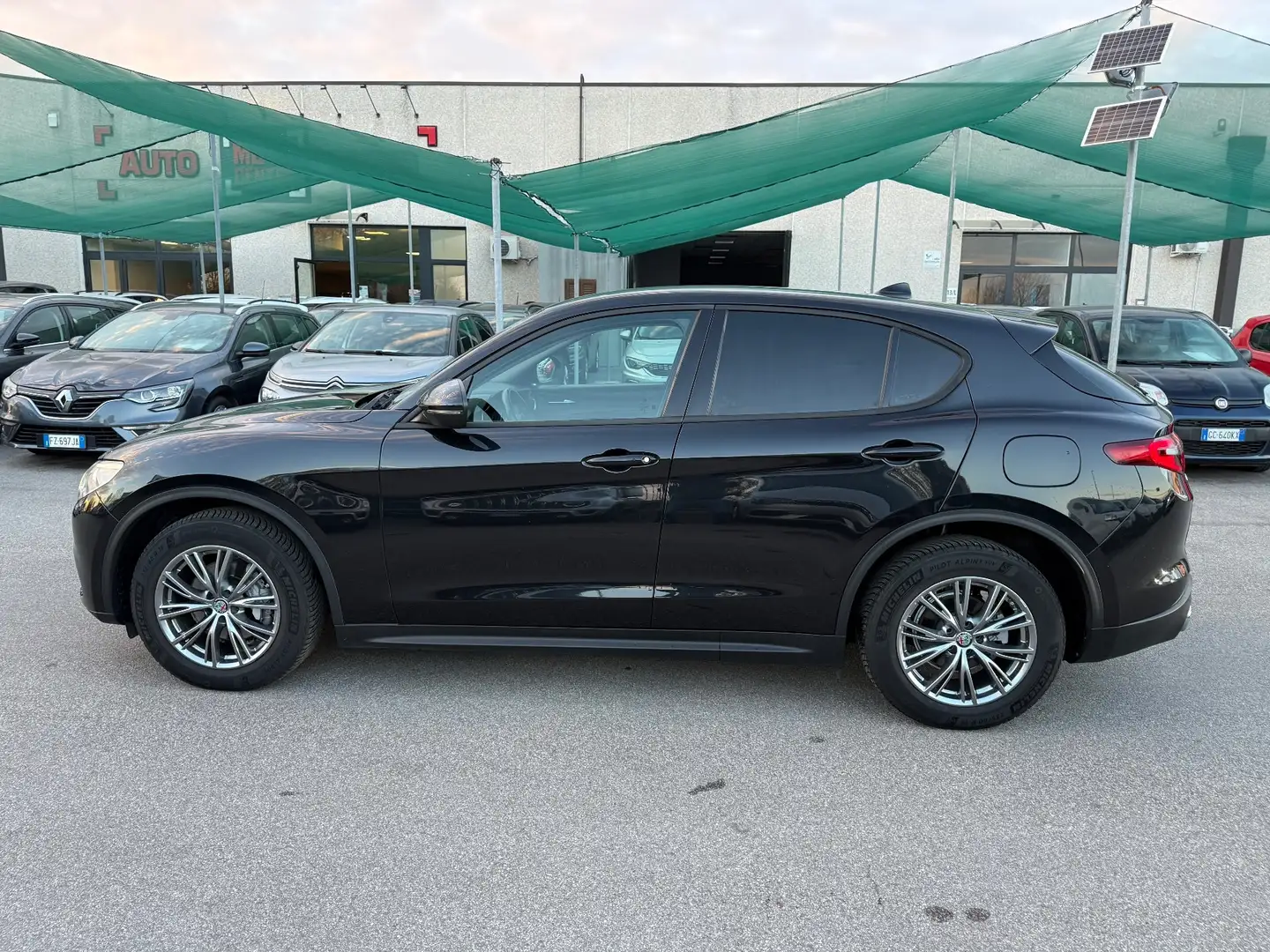 Alfa Romeo Stelvio Stelvio 2.2 Turbodiesel 190 CV AT8 Q4 Executive Nero - 2