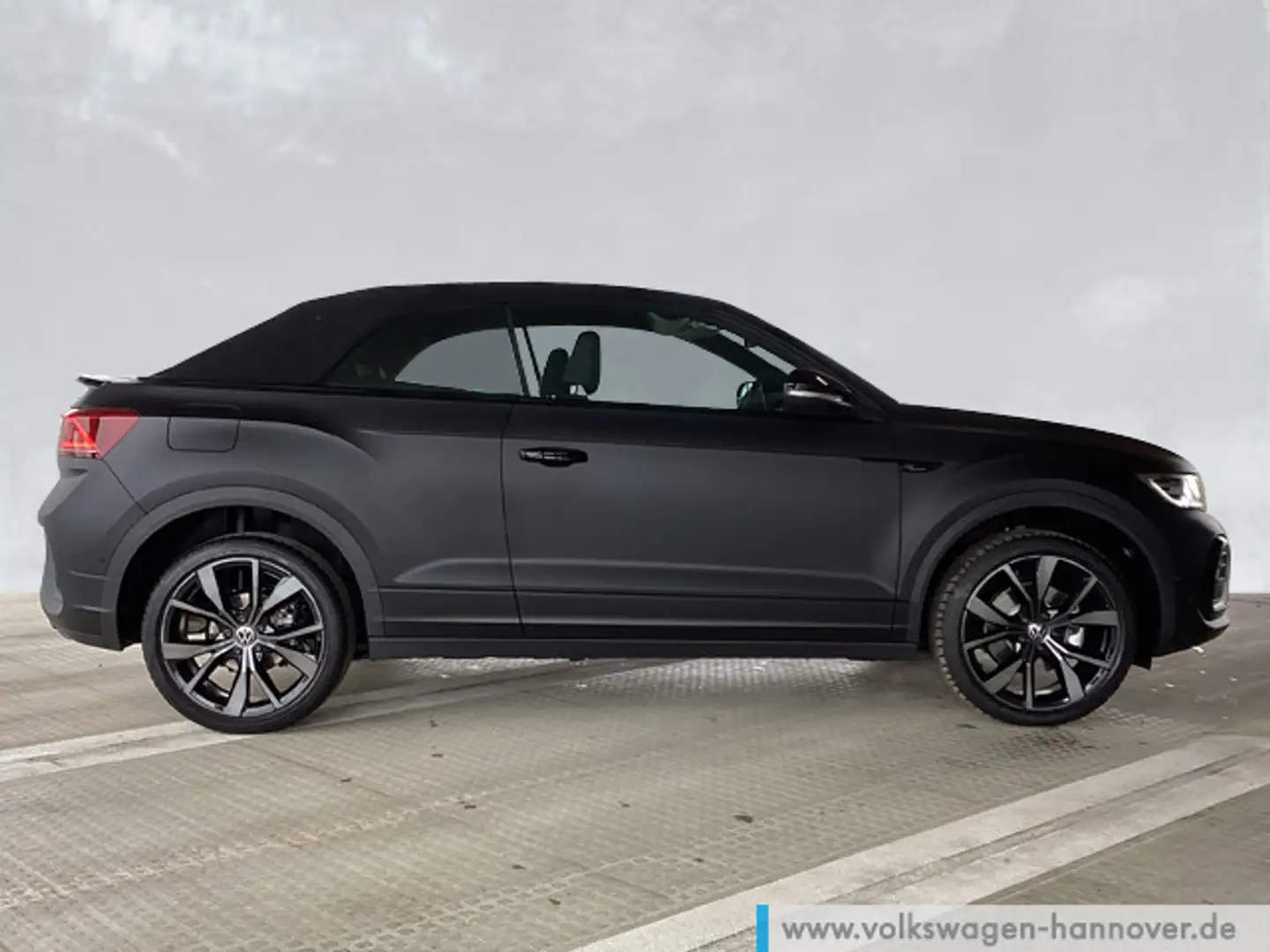 Volkswagen T-Roc 1.5 TSI DSG R-Line Black Edition Negro - 2