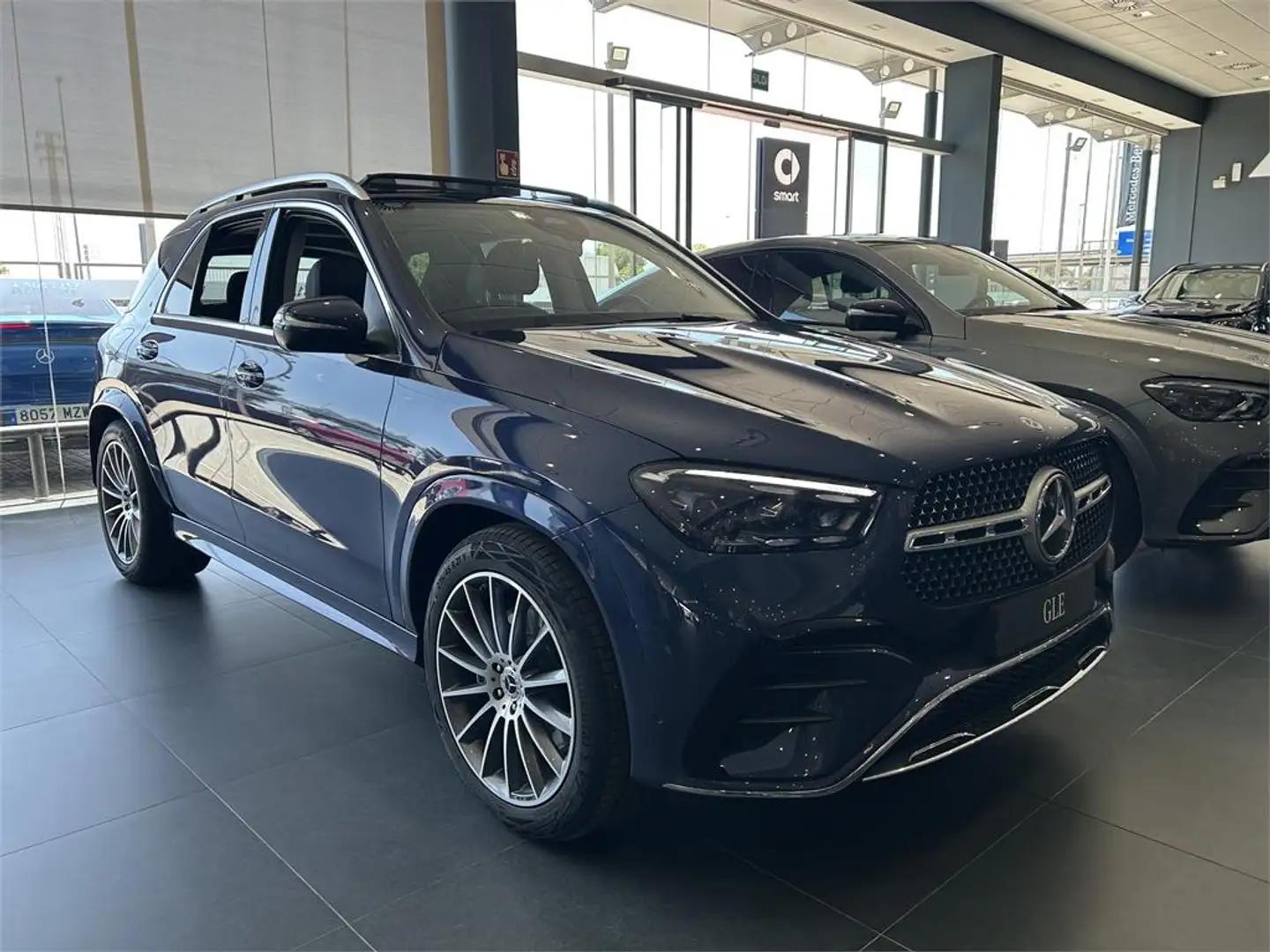 Mercedes-Benz GLE 300 300d 4Matic Aut. - 2