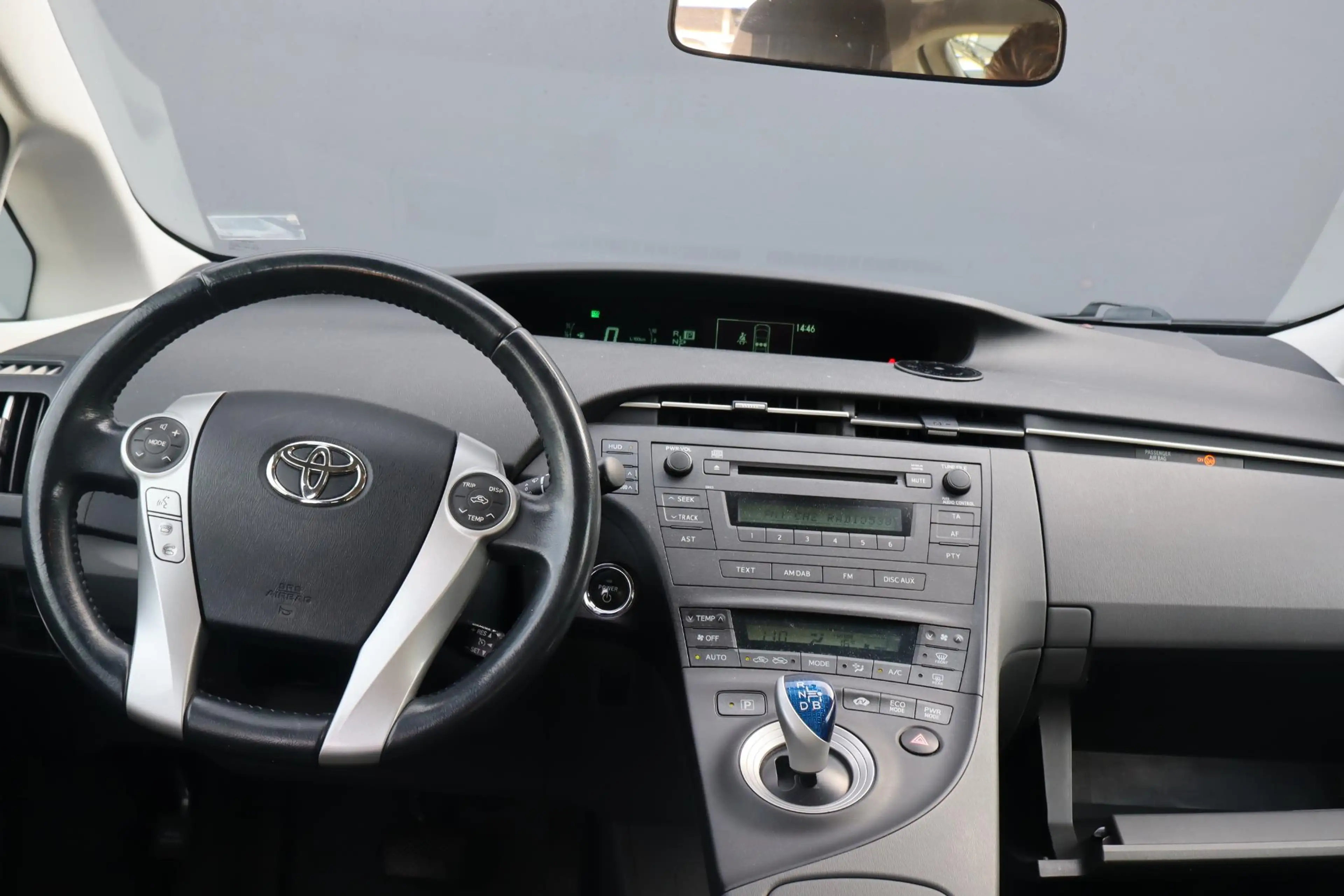 Toyota Prius 1.8 Aspiration | Leuke Auto |  PDC achter | LM vel — photo 5