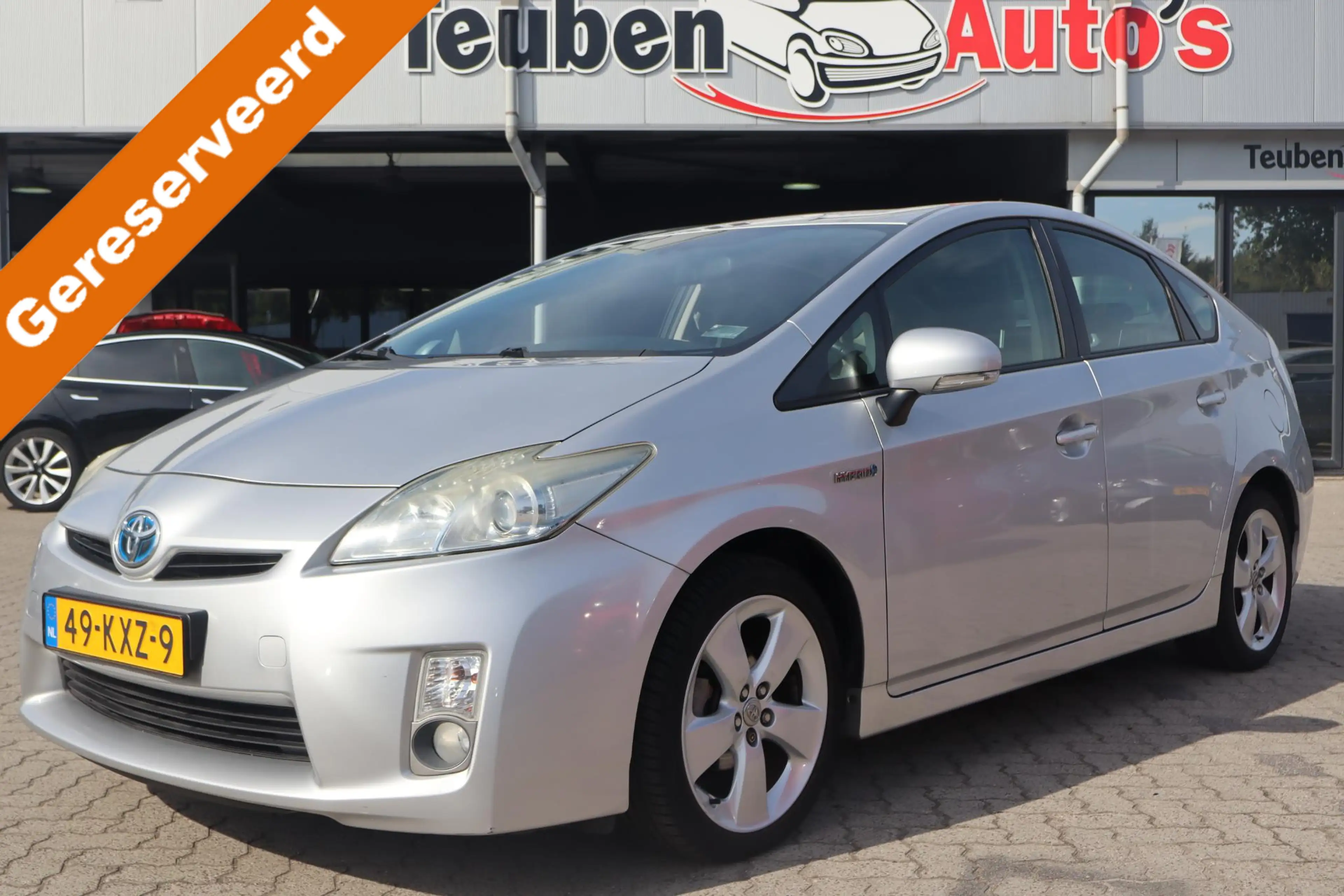 Toyota Prius 1.8 Aspiration | Leuke Auto |  PDC achter | LM vel