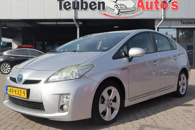 Toyota Prius 1.8 Aspiration | Leuke Auto |  PDC achter | LM vel