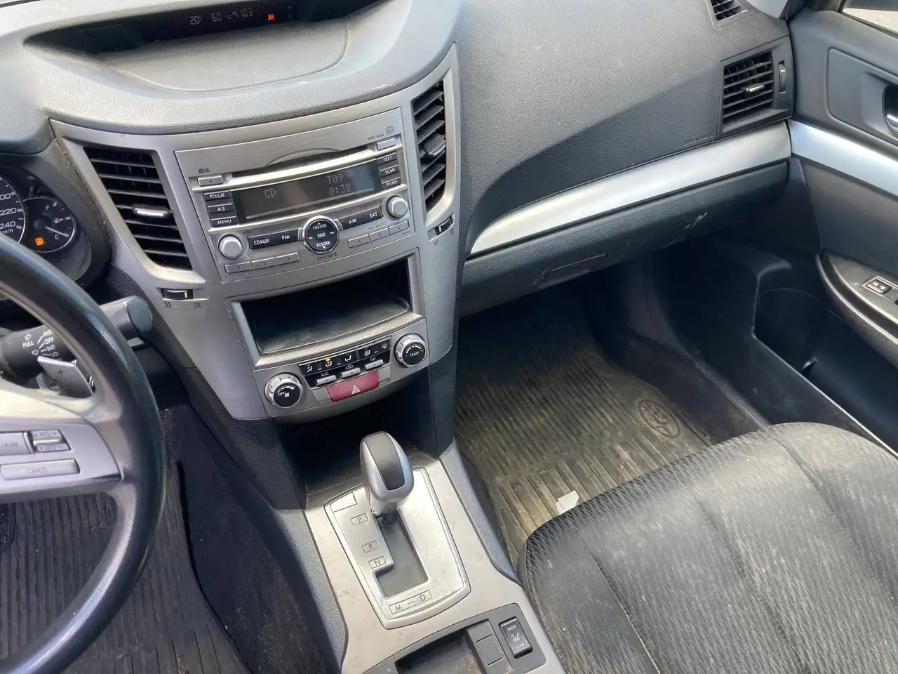 Subaru OUTBACK fotografie Subaru OUTBACK